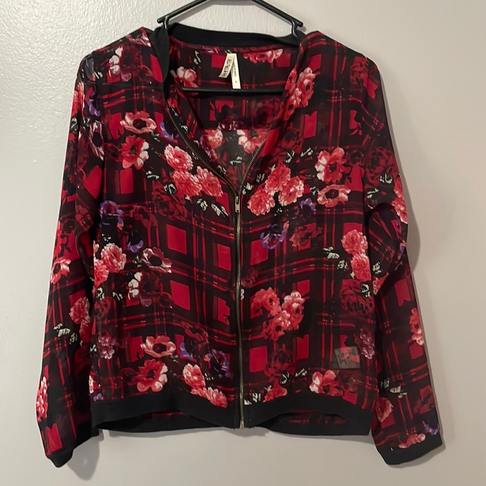 Long Sleeve Zip-Up Top